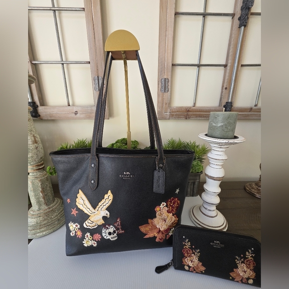 Coach City Zip Tote Tattoo Embroidery Black Crossgrain Leather+Matching Wallet - Picture 2 of 16